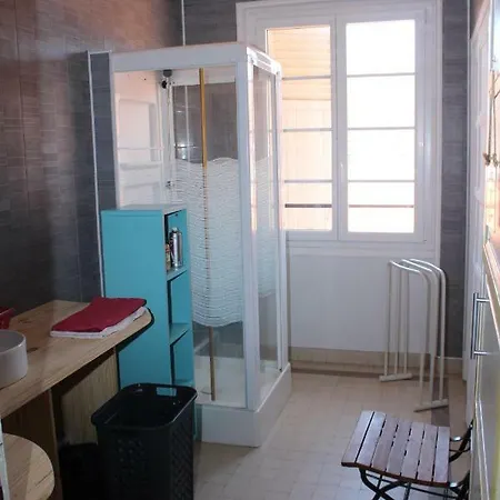 酒店 Le Dervois 3*