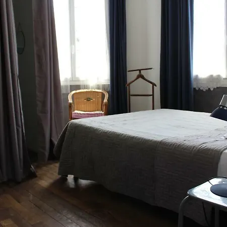 Le Dervois Hotel 3*